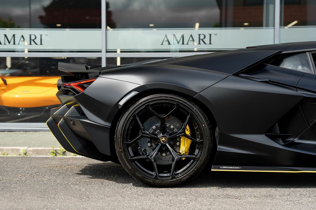 Lamborghini Revuelto Coupe Blue #28