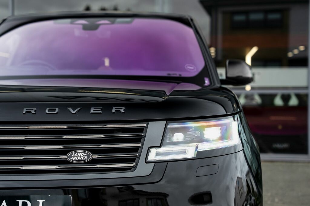 Land Rover Range Rover Sv Lwb Black #6