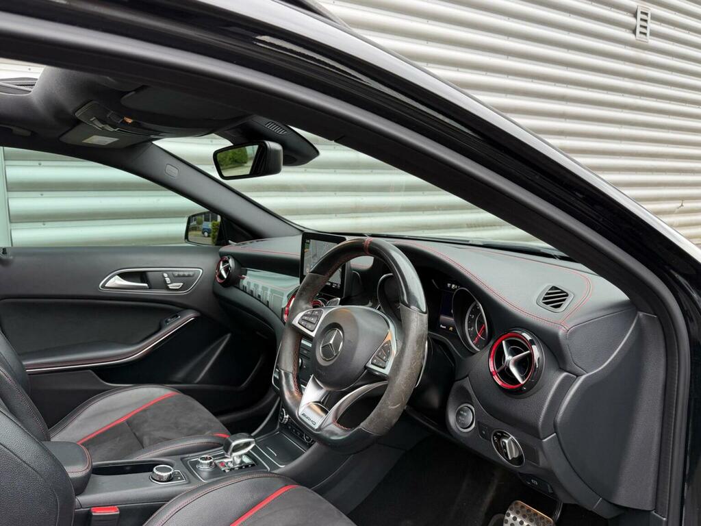 Mercedes-Benz GLA Class Suv 2.0 Gla45 Amg Premium Spds Dct 4Matic Euro 6 RO68KXT Black #3