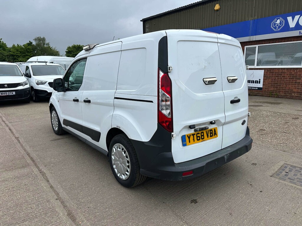 Ford Transit Connect 220 Panel Van L1 H1 YT68VBA White #6