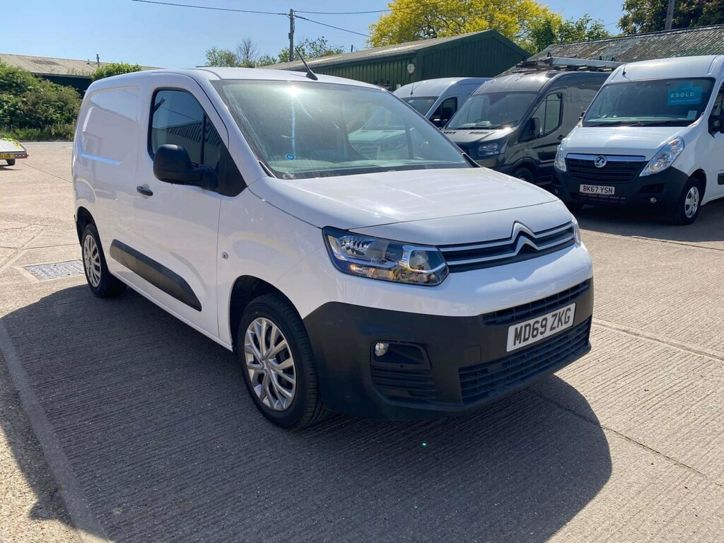 Citroen Berlingo Bluehdi 1000 Enterprise M Panel Van MD69ZKG White #2