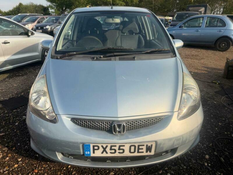 Honda Jazz 1.4 I-dsi Se Cvt-7 Blue