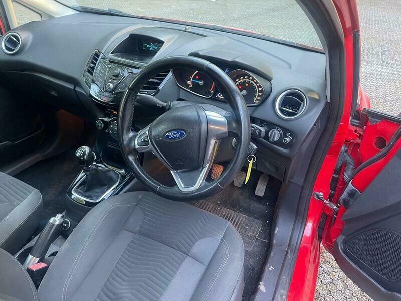 Ford Fiesta 1.5 Tdci Zetec Euro FL13JCO Red #2