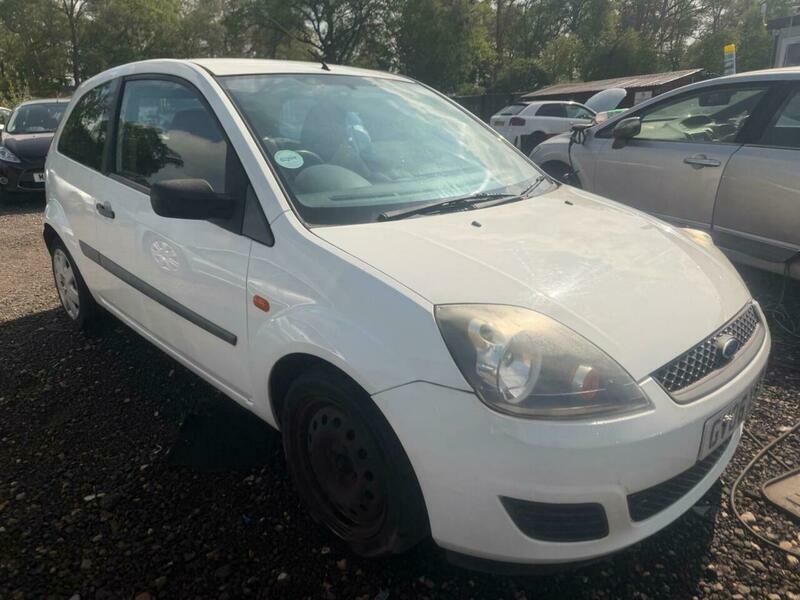 Ford Fiesta 1.6 Style White #5
