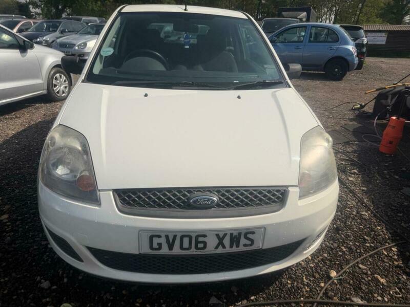 Ford Fiesta 1.6 Style White #6