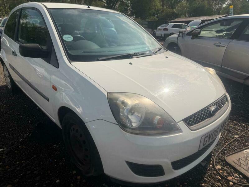Ford Fiesta 1.6 Style White