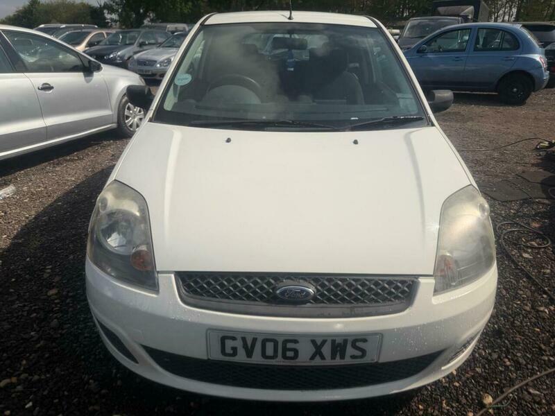 Ford Fiesta 1.6 Style White #2