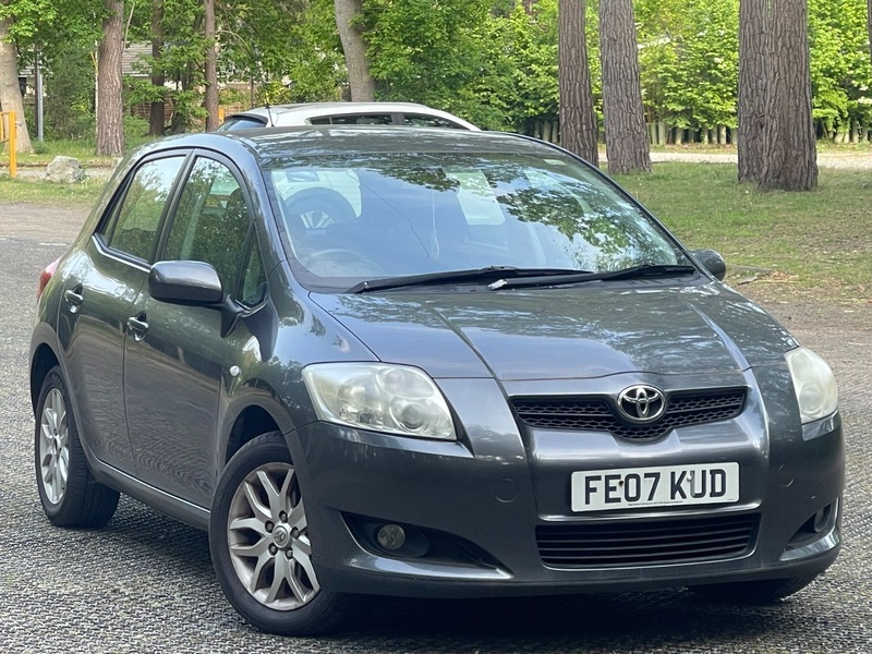 Toyota Auris 1.6 Vvt-i T3 Grey #4