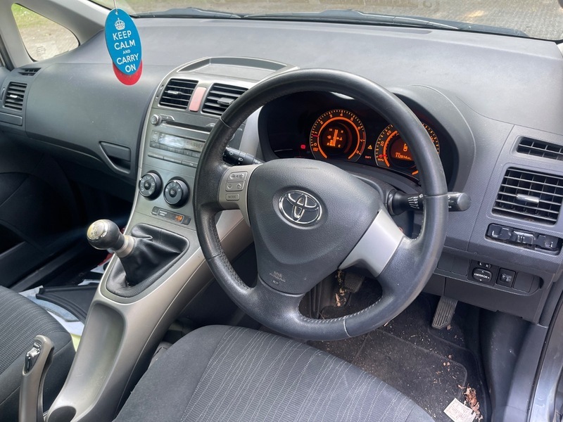 Toyota Auris 1.6 Vvt-i T3 Grey #6