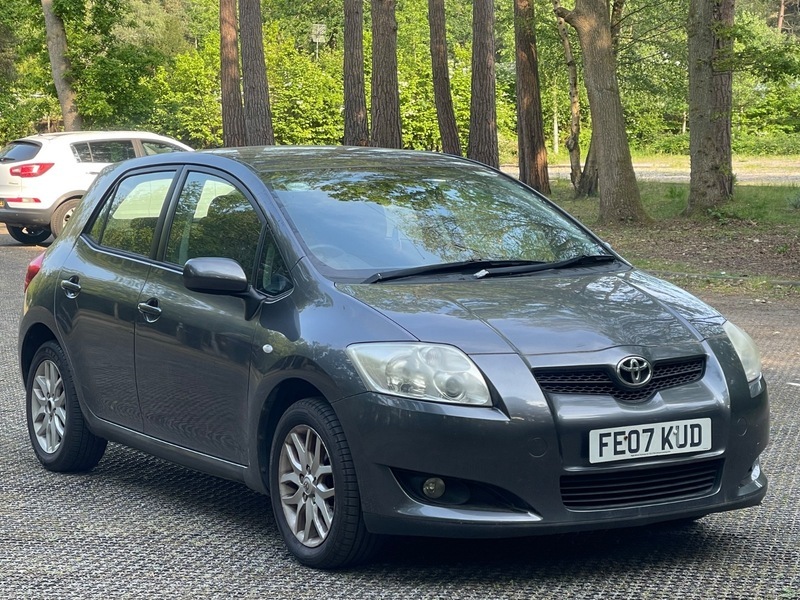Toyota Auris 1.6 Vvt-i T3 Grey