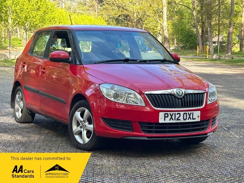 Skoda Fabia 1.4 Mpi Se Hatchback Red