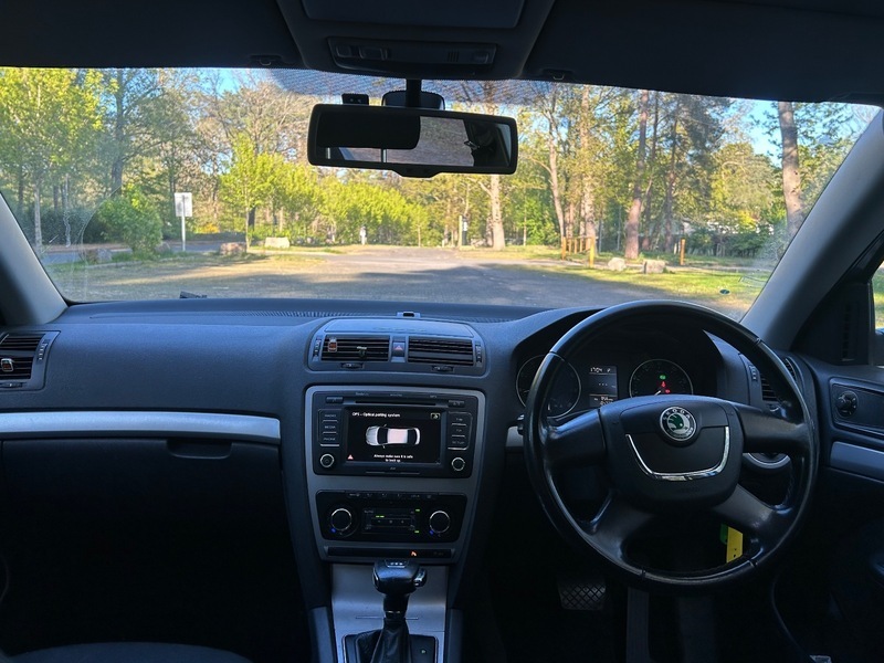 Skoda Octavia 1.8 Tsi Elegance Dsg RK10SNU Grey #2