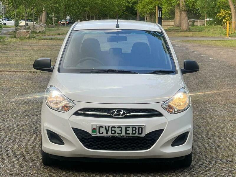 Hyundai I10 1.2 Classic Euro 5 CV63EBD White #3