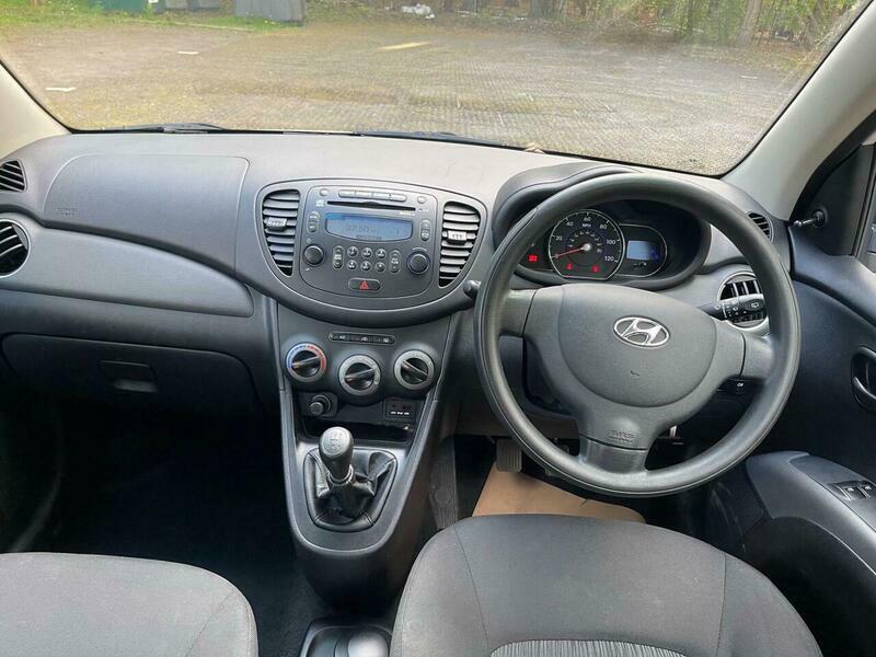 Hyundai I10 1.2 Classic Euro 5 CV63EBD White #2