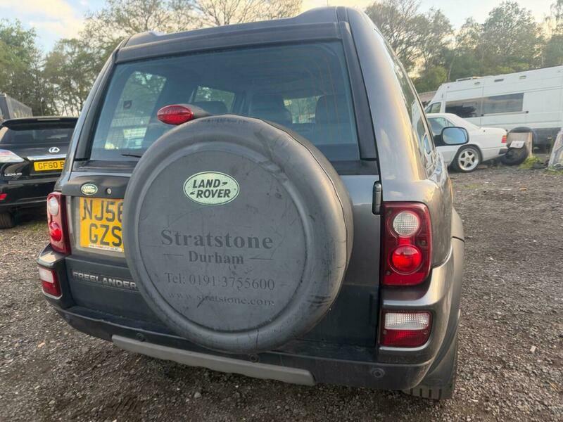 Land Rover Freelander 2 Adventurer Black #7