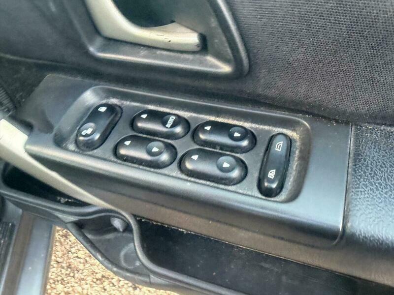 Land Rover Freelander 2 Adventurer Black #17