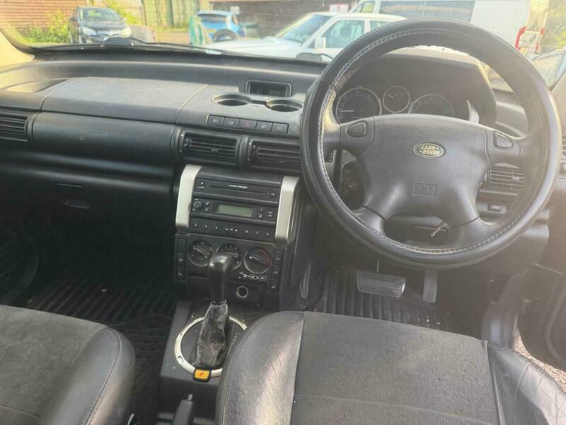 Land Rover Freelander 2 Adventurer Black #11
