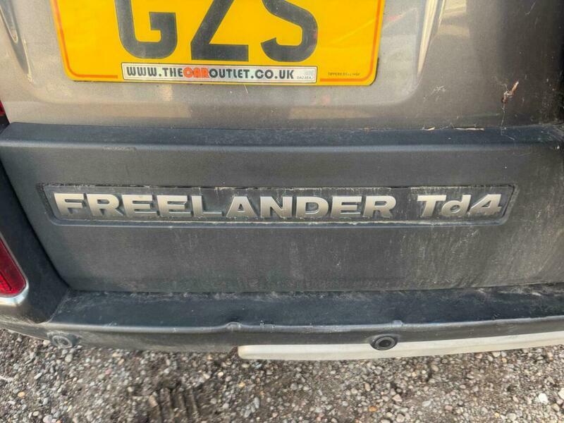 Land Rover Freelander 2 Adventurer Black #38