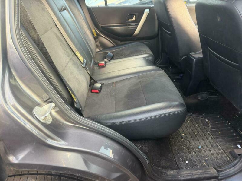 Land Rover Freelander 2 Adventurer Black #14