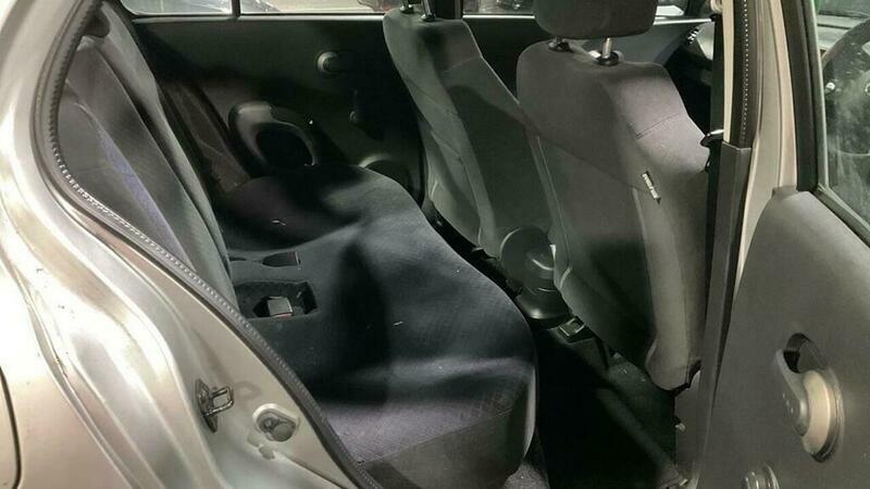 Nissan Micra 1.4 16V Sve KH05NCC Silver #6