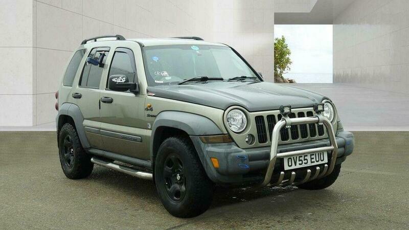 Jeep Cherokee 2.4 Sport 4X4 Green