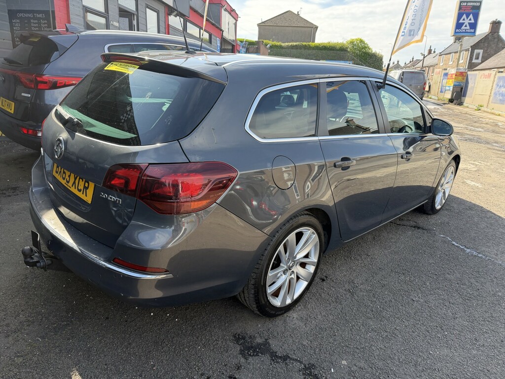 Vauxhall Astra Estate 2.0 Cdti Sri 2013 BX63XCR Grey #5