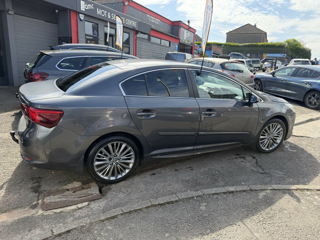 Toyota Avensis Saloon 2.0 D-4d Excel 2015 SW15EDJ Grey #5