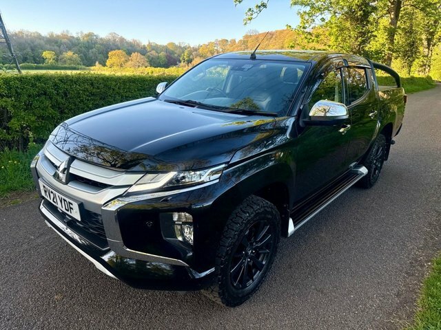 Mitsubishi L200 2.2 Di-d Dc Barbarian X Pickup Double Cab Dies Black