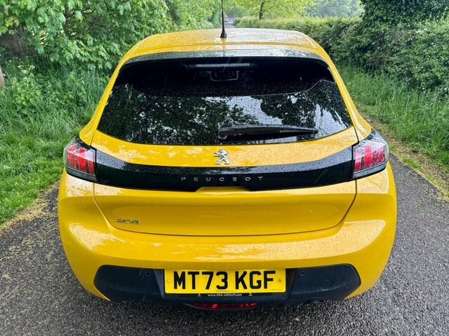 Peugeot 208 1.2 Puretech Active Premium Hatchback MT73KGF Yellow #5