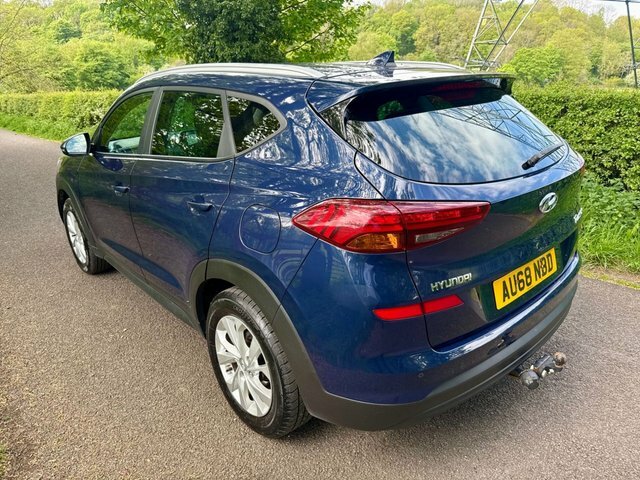 Hyundai Tucson 1.6 Gdi Se Nav Suv Euro 6 S S AU68NBD Blue #3