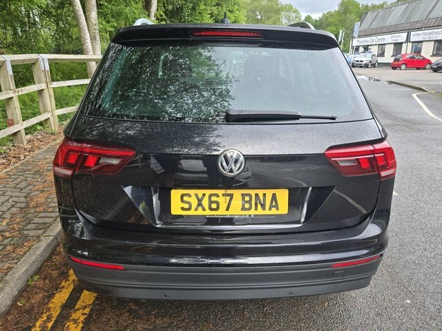 Volkswagen Tiguan 2.0 Tdi Se Navigation Suv 4Motio SX67BNA Black #5