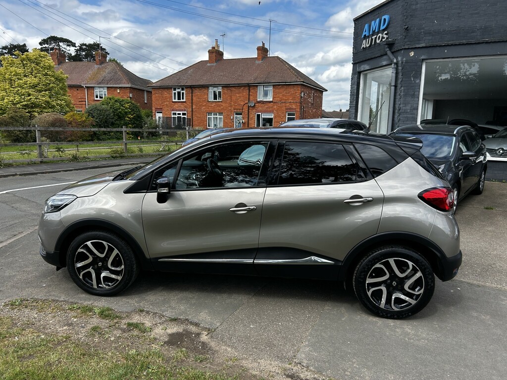 Renault Captur Suv 0.9 Dynamique S Nav Tce 90 2015 SH65HSN Beige #2
