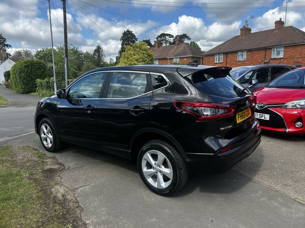 Nissan Qashqai Suv 1.5 Dci Acenta Premium 2019 FH68GXK Black #3