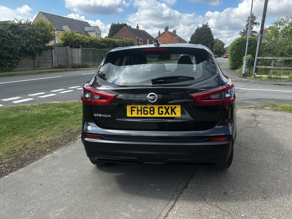 Nissan Qashqai Suv 1.5 Dci Acenta Premium 2019 FH68GXK Black #4