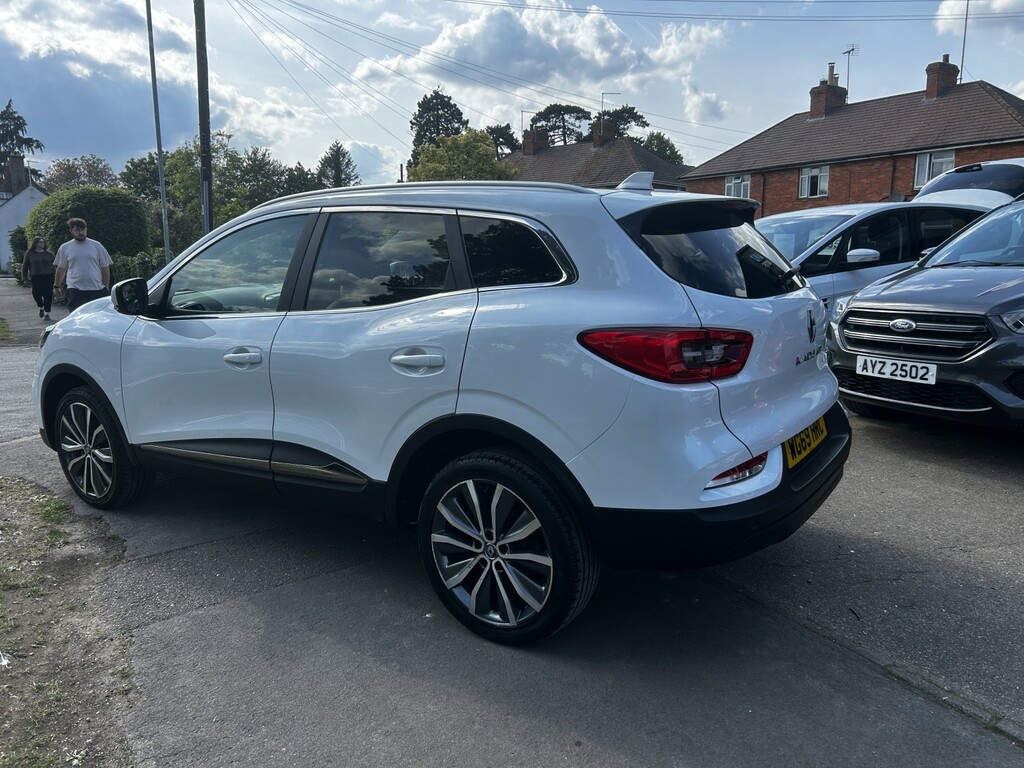 Renault Kadjar Suv 1.3 Iconic Tce 160 My19 2019 WG69HRC White #3