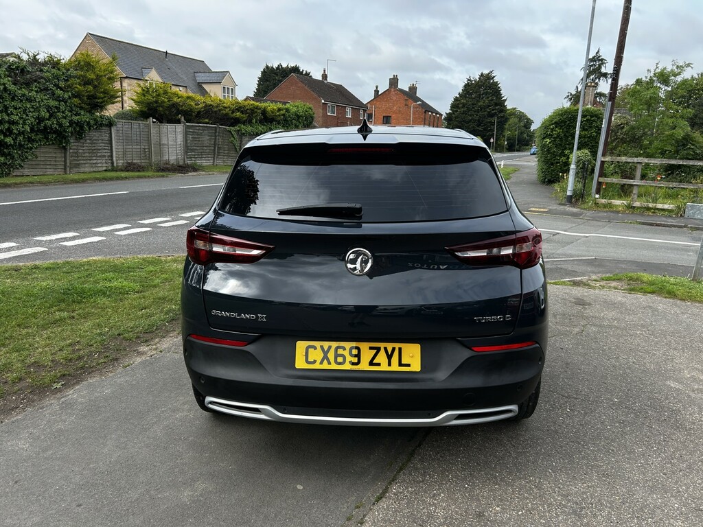 Vauxhall Grandland X Suv 1.5 Turbo D Blueinjection Sport Nav 2020 CX69ZYL Grey #4