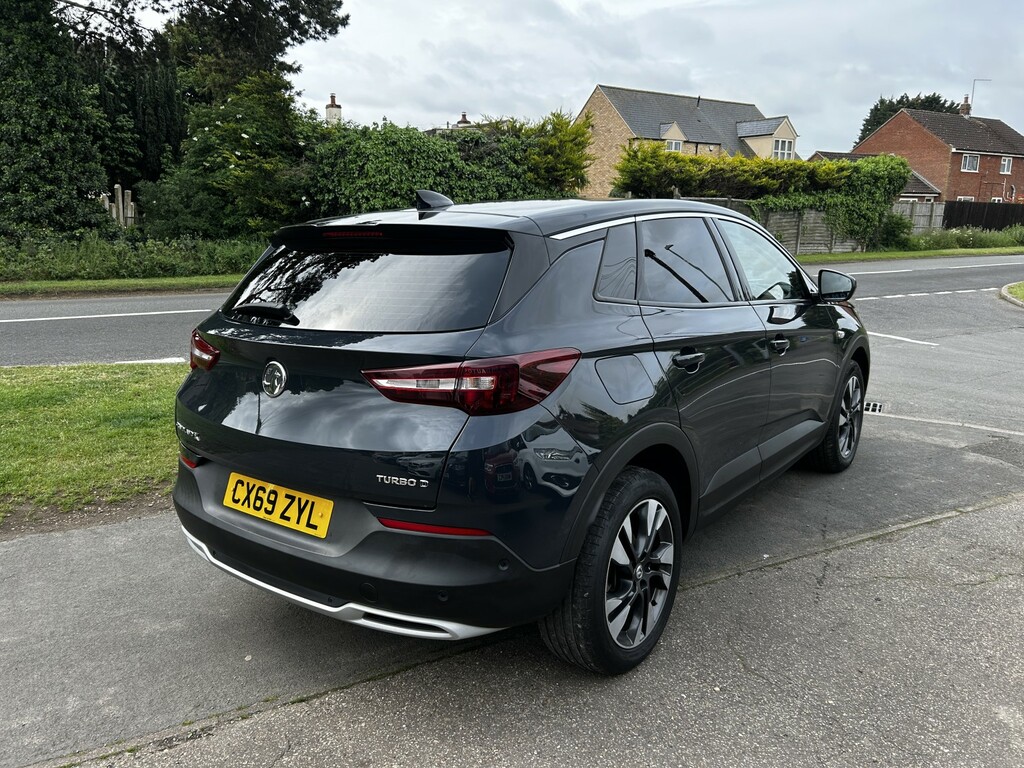 Vauxhall Grandland X Suv 1.5 Turbo D Blueinjection Sport Nav 2020 CX69ZYL Grey #5
