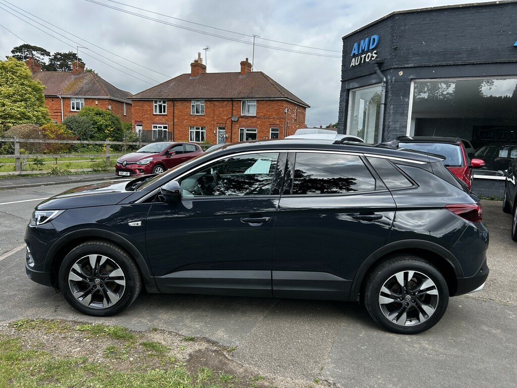 Vauxhall Grandland X Suv 1.5 Turbo D Blueinjection Sport Nav 2020 CX69ZYL Grey #2