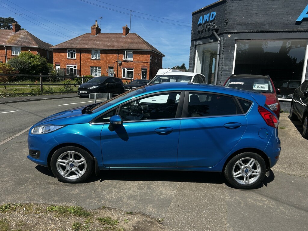 Ford Fiesta Hatchback 1.0 T Ecoboost Zetec 2013 NJ13WVL Blue #2