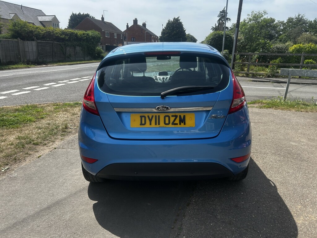 Ford Fiesta Hatchback 1.4 Zetec 2011 DY11OZM Blue #4