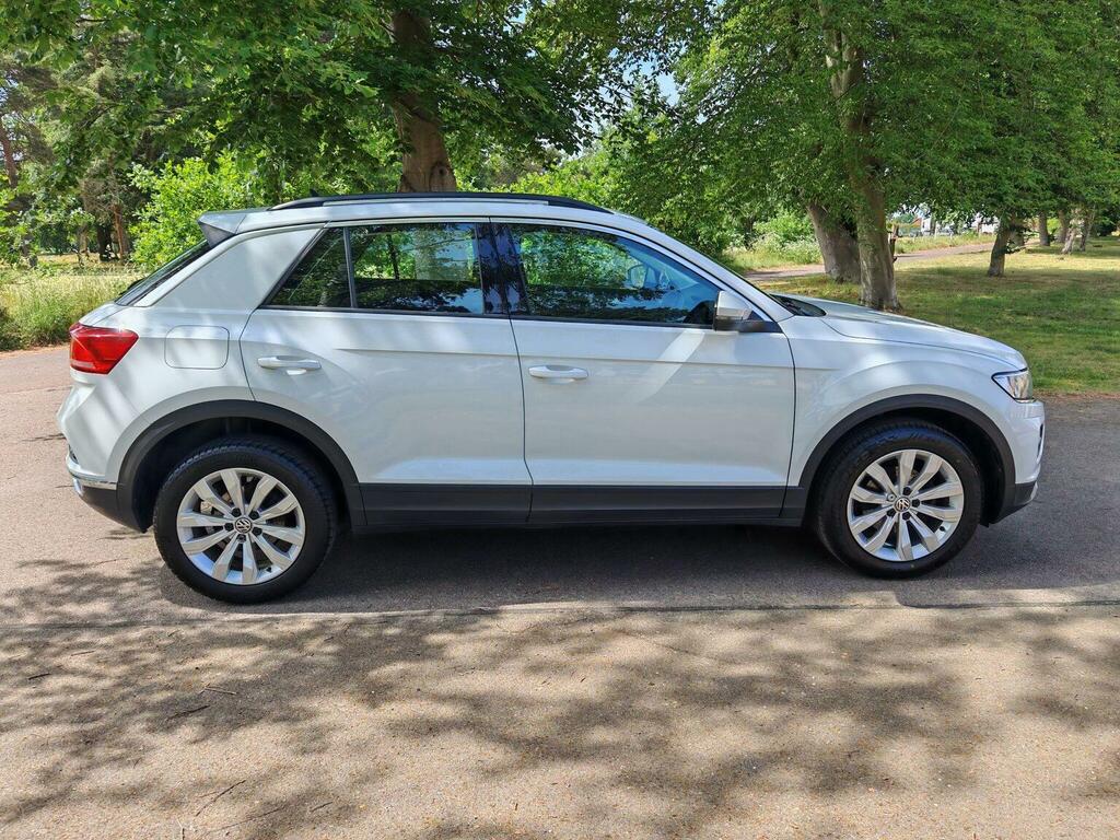 Volkswagen T-Roc Suv 1.0 Tsi Se Euro 6 Ss 201868 RO68LKU White #3