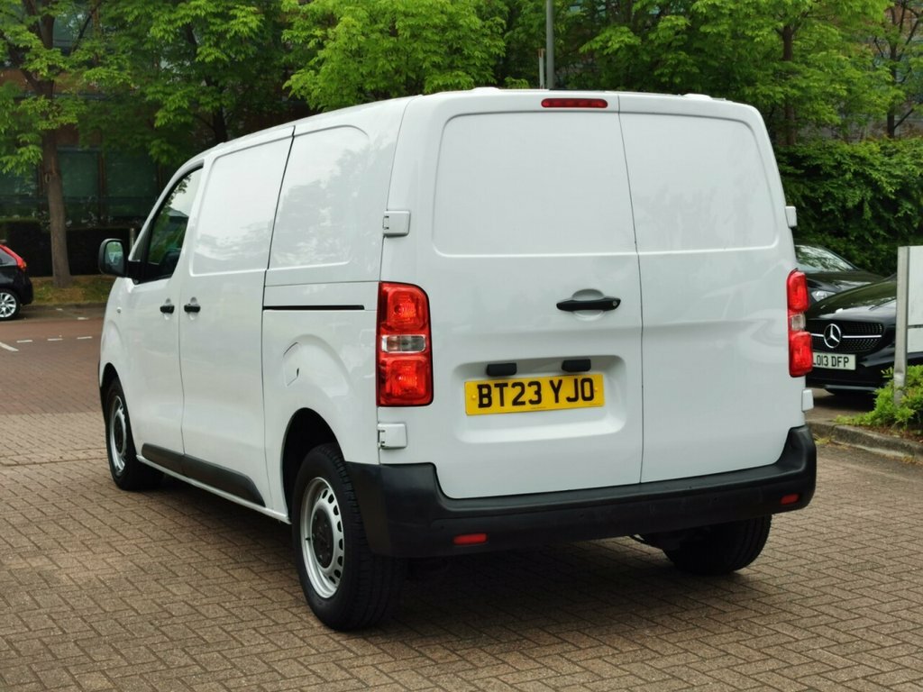 Peugeot Expert 1.5L Professional Premium 6Dr BT23YJO White #4