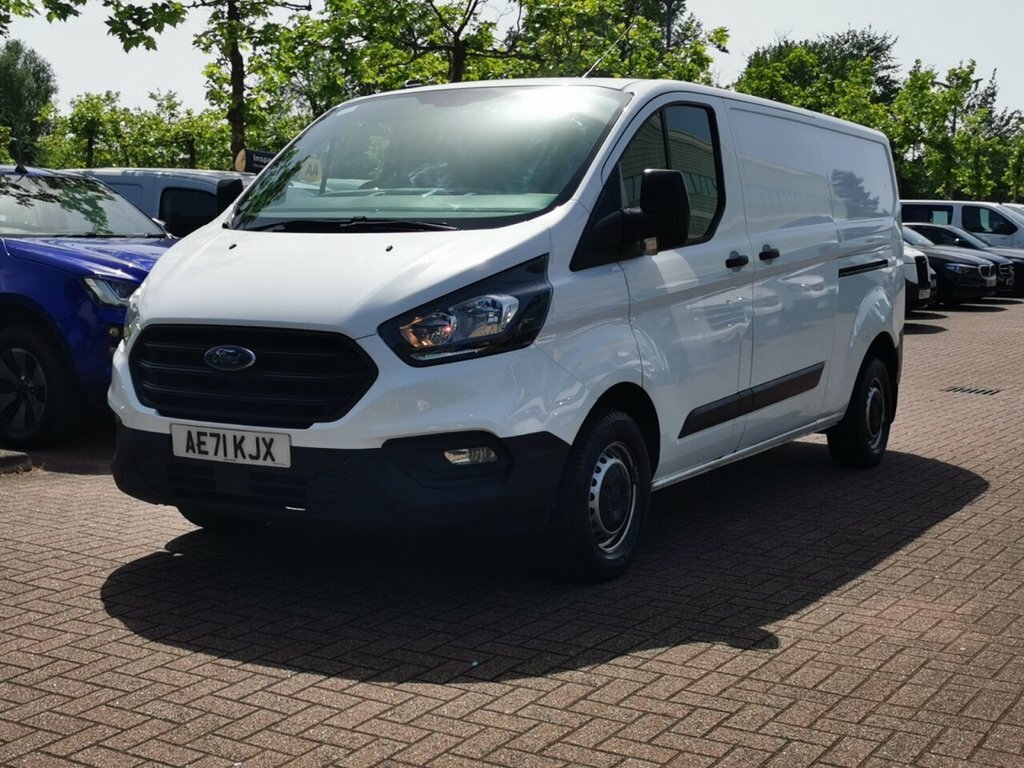 Ford Transit Custom 2L Leader AE71KJX White #3