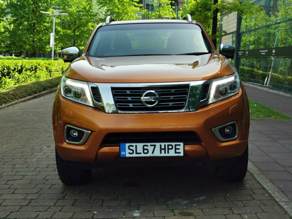 Nissan Navara 2.3L Tekna Yellow #2
