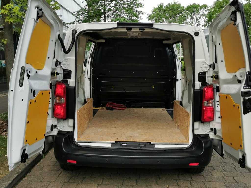 Peugeot E-Expert E 1200 75Kwh Professional Standard Panel Van 6Dr E White #21