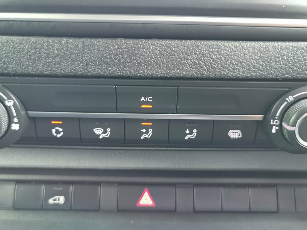 Peugeot E-Expert E 1200 75Kwh Professional Standard Panel Van 6Dr E White #20