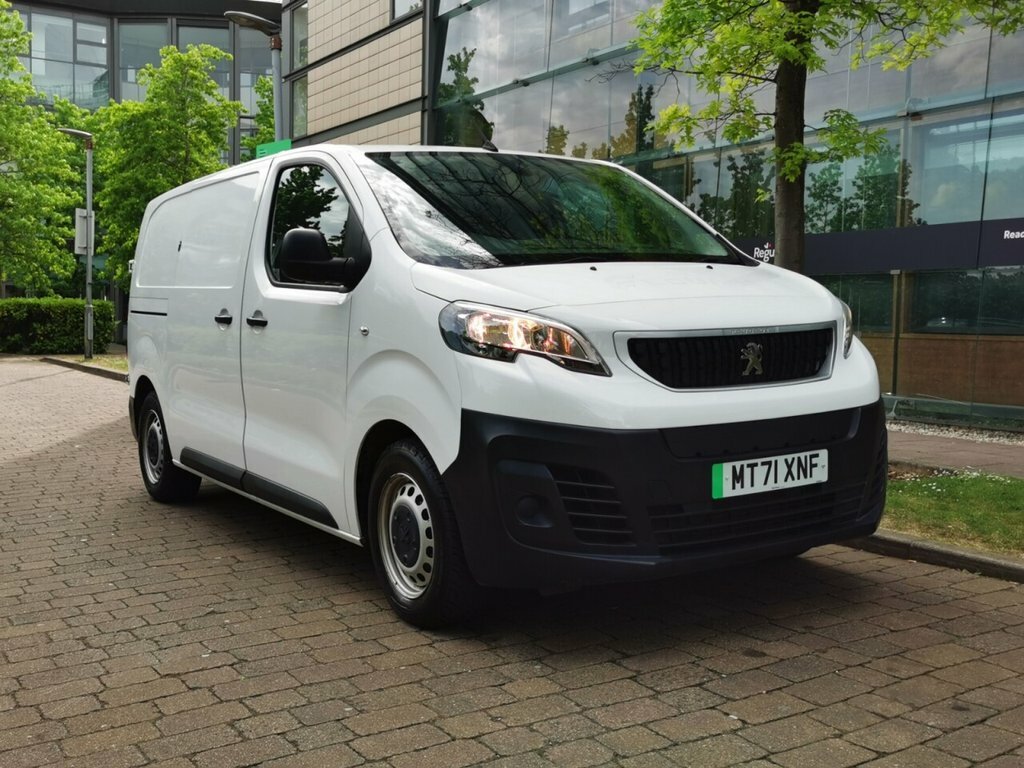 Peugeot E-Expert Mpv White