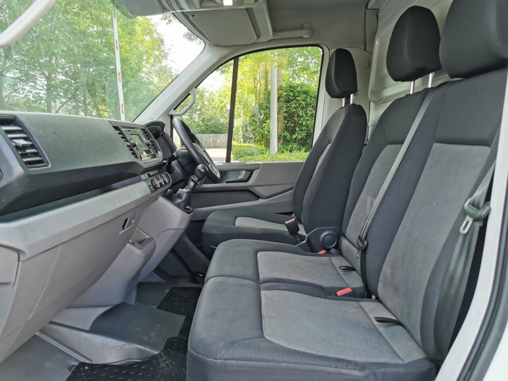 Volkswagen Crafter 2L Startline DU22ENT White #5