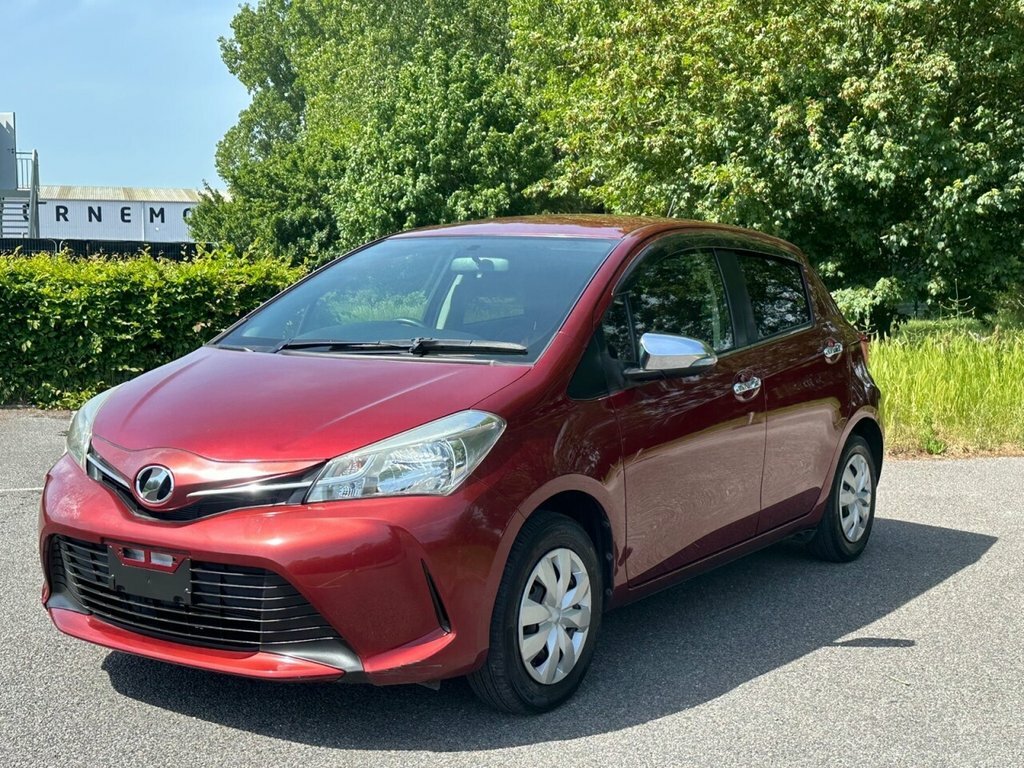 Toyota Vitz Hatchback Red #3