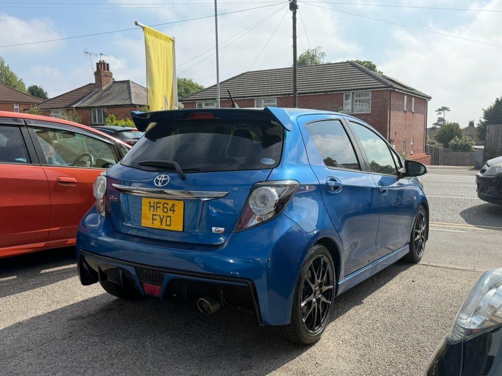 Toyota Vitz Hatchback Blue #6